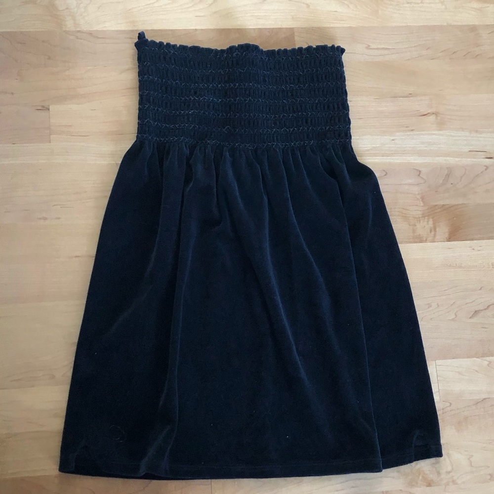 Sleeveless Smocked Black Velvet Top
